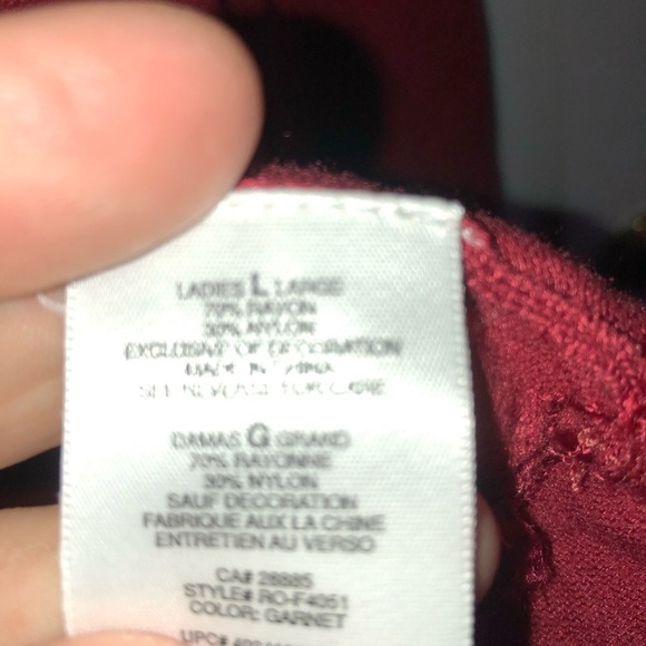 Vintage Penman’s size large sweater with sequins adorning it, buttons down front - Picture 8 of 11